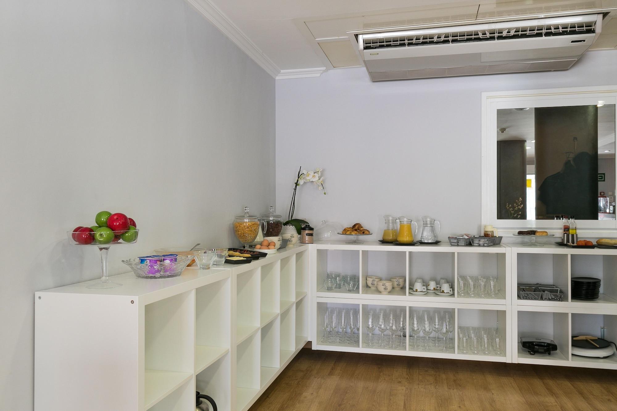 Hotel 139 Castelldefels Εξωτερικό φωτογραφία