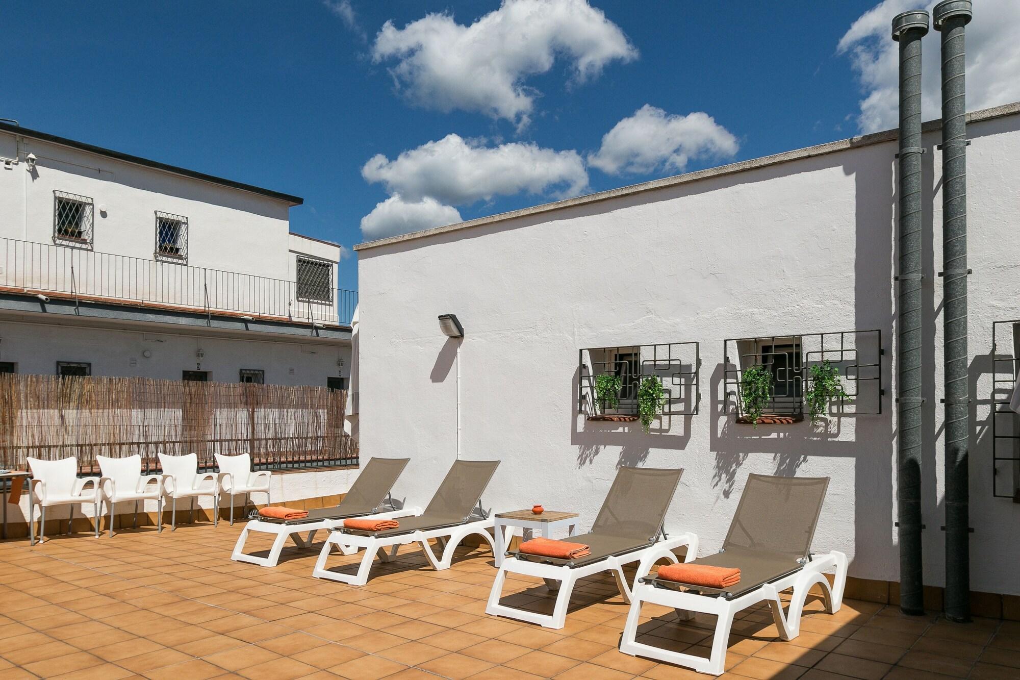 Hotel 139 Castelldefels Εξωτερικό φωτογραφία