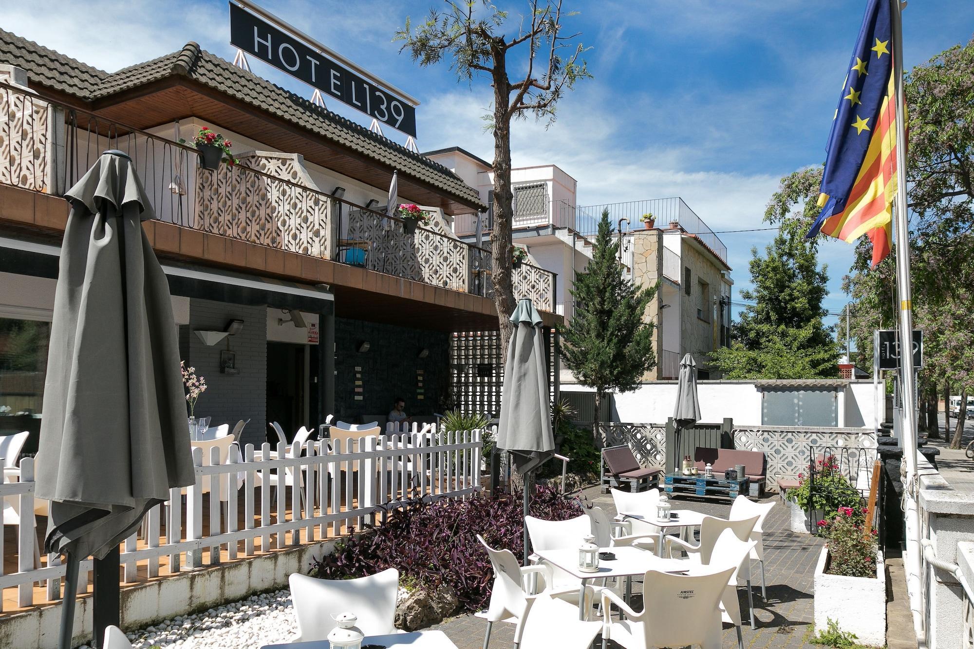 Hotel 139 Castelldefels Εξωτερικό φωτογραφία