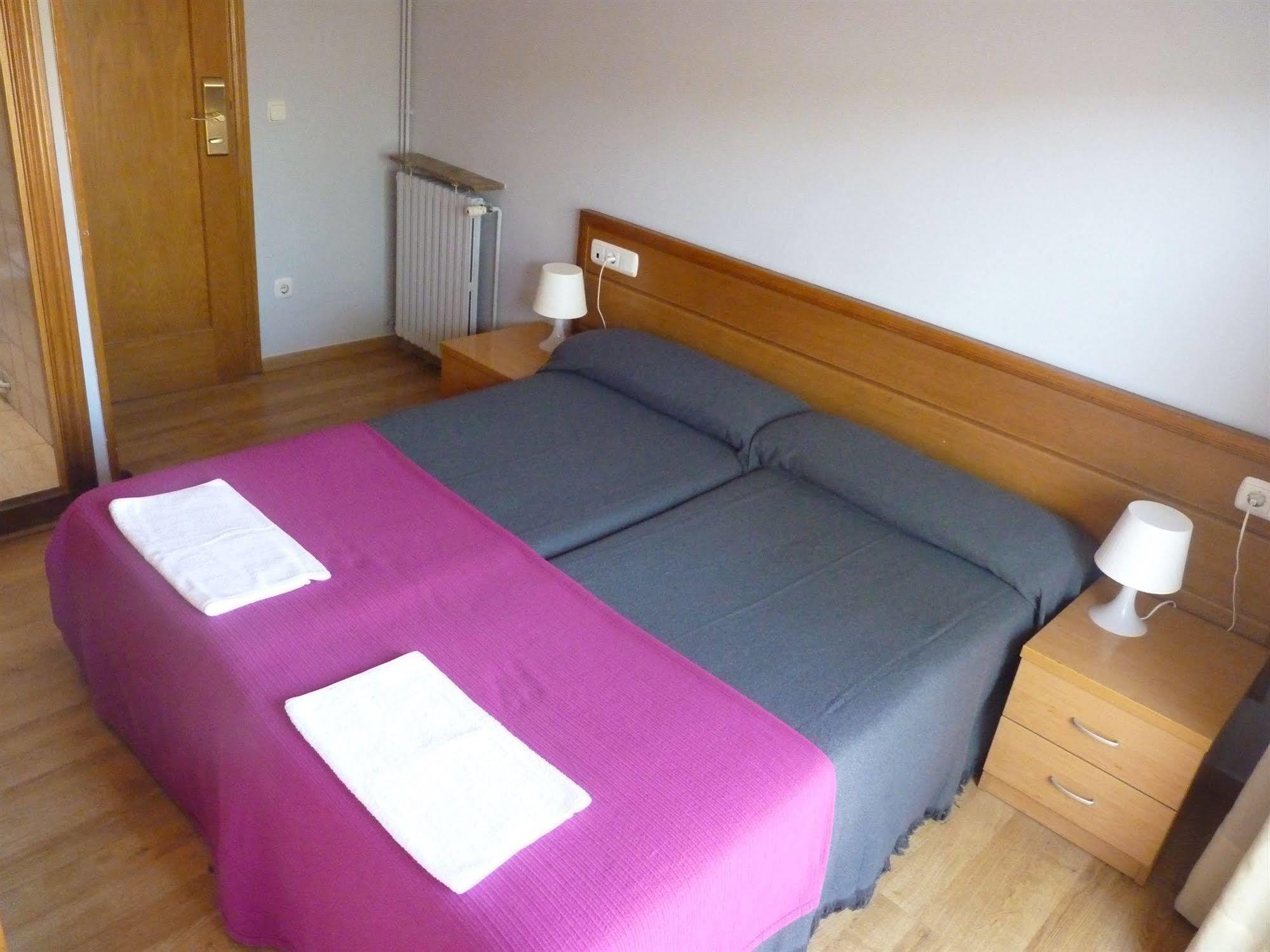 Hotel 139 Castelldefels Εξωτερικό φωτογραφία